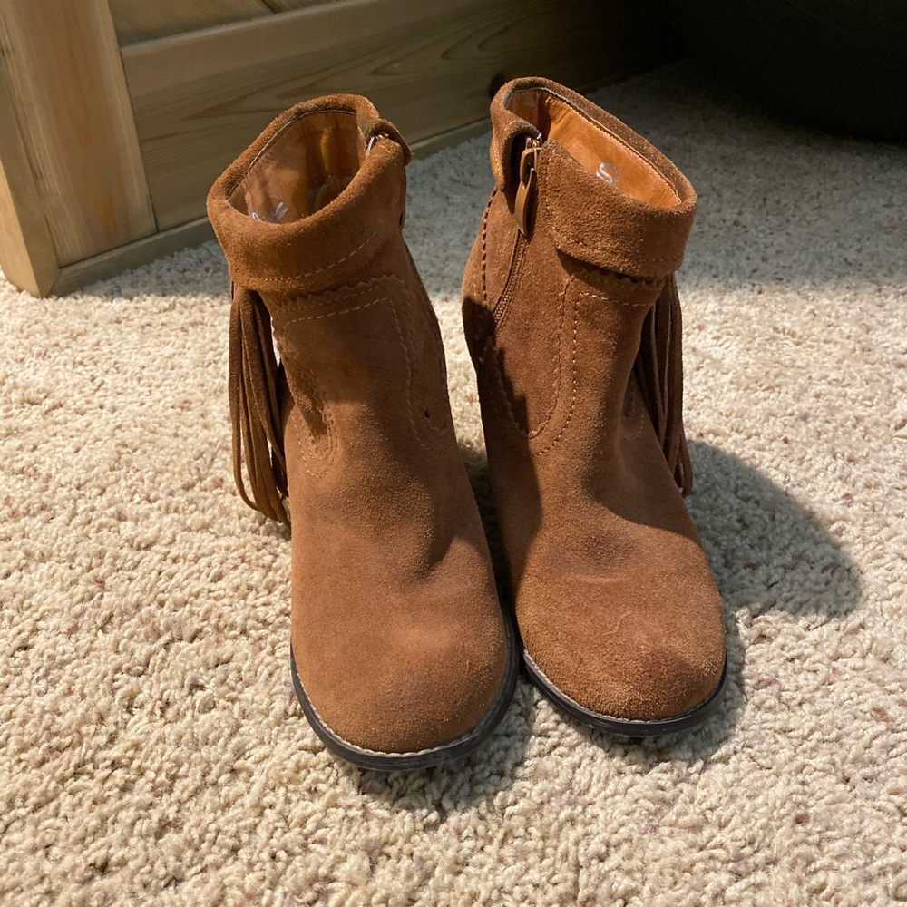 Brown booties
